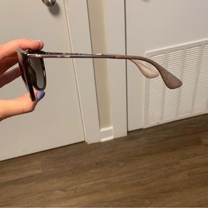 Women’s rayban wayfarer sunglasses